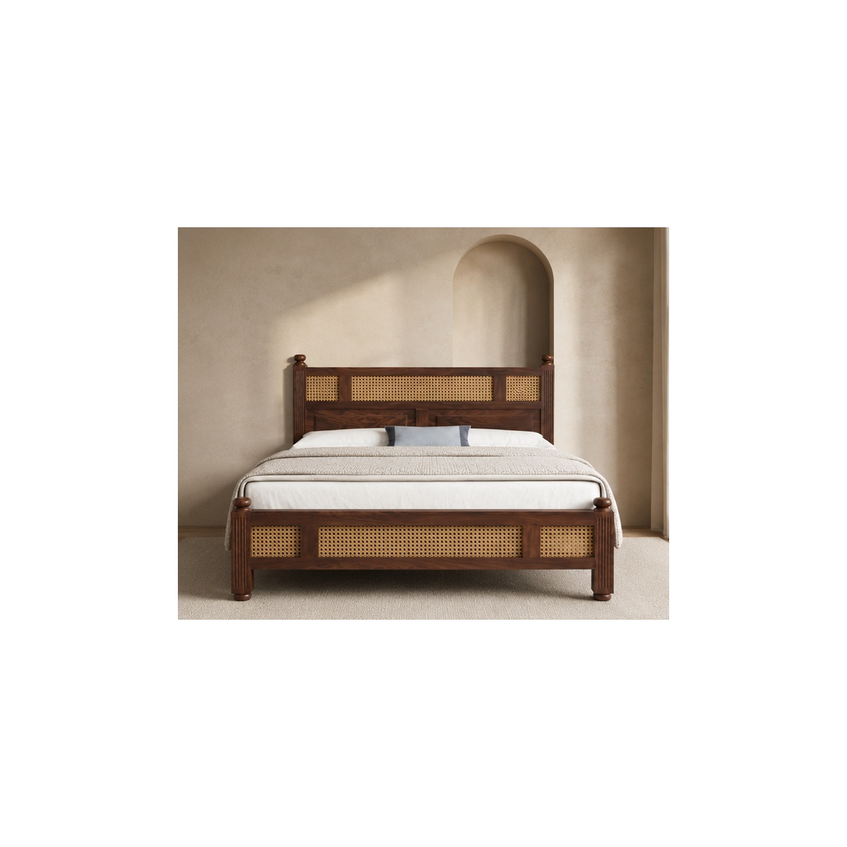Varello rattan bed